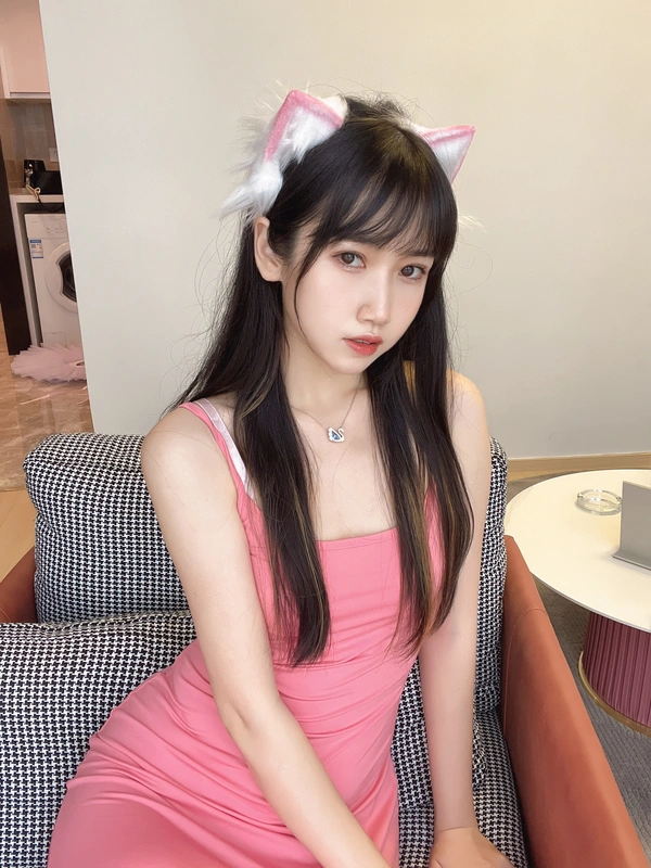 浴室粉色激凸人妻 - 不呆猫